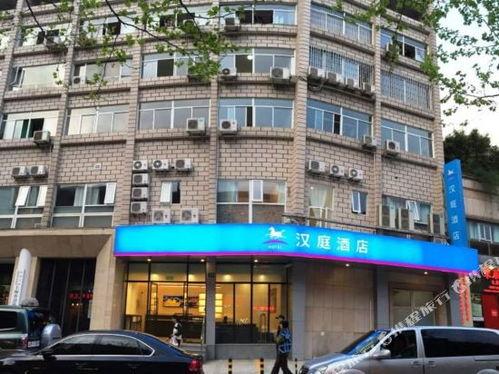 上海黄埔网红商城地址,潮流聚集地，繁华新地标