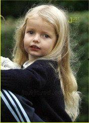 英国明星女宝宝,英国明星女宝宝的甜蜜瞬间